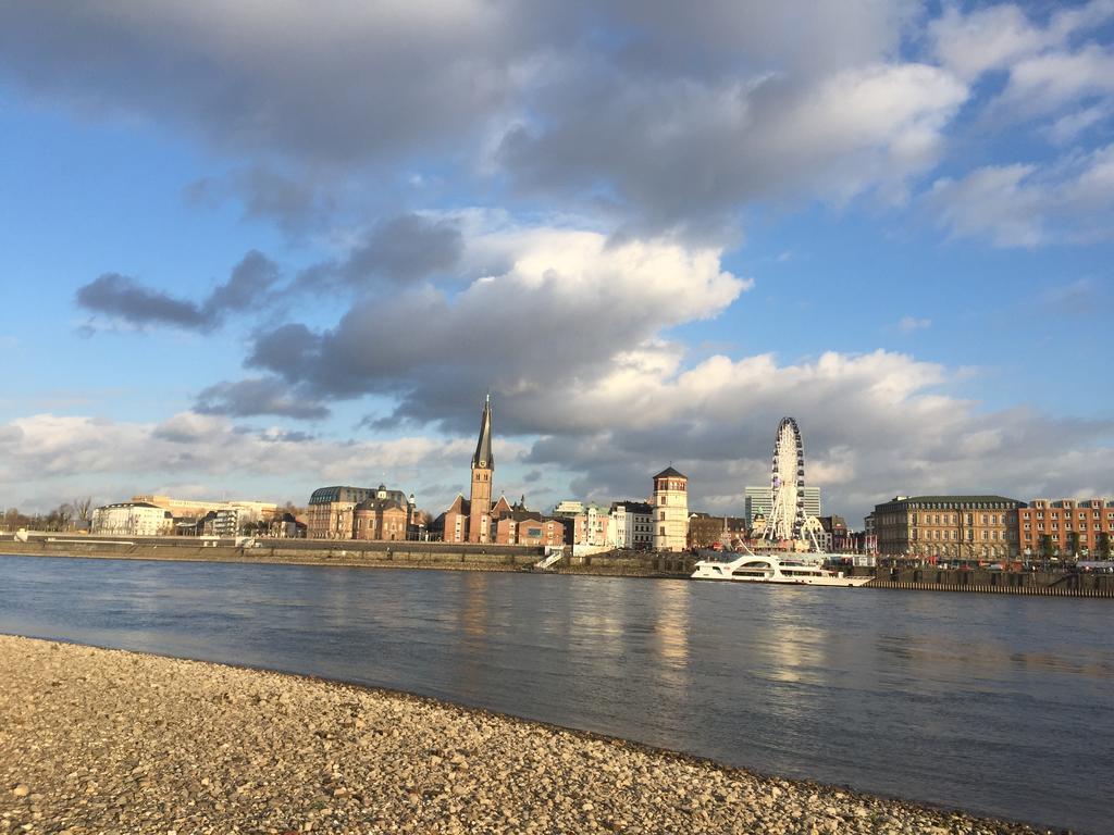 Barcelona Bed & Breakfast Düsseldorf Exteriér fotografie