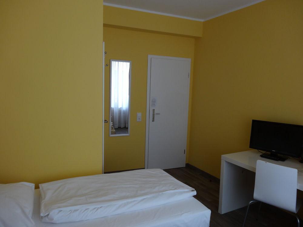 Barcelona Bed & Breakfast Düsseldorf Exteriér fotografie